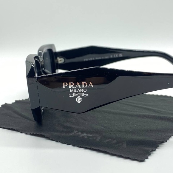 COPY - Prada Milano Symbole Black Sunglasses, tester - Picture 5 of 8